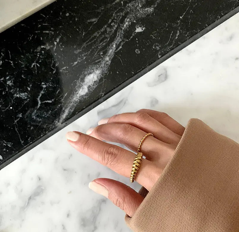 CAMRON GOLD THIN CROISSANT RING Mai Desiree