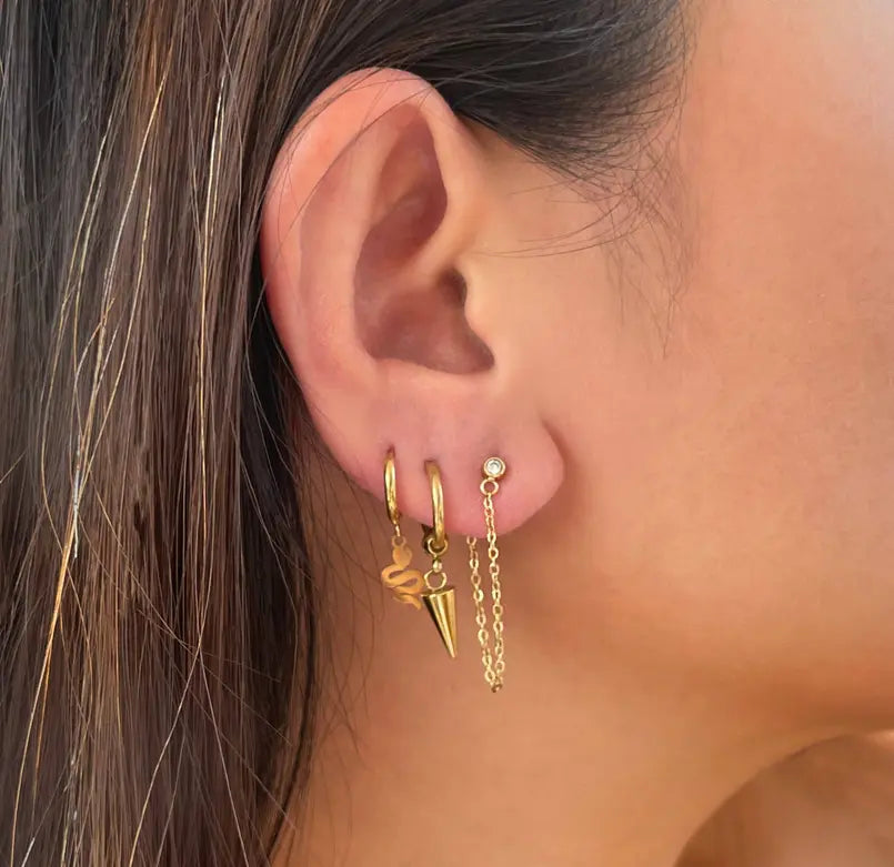 CARA GOLD DAINTY SPIKE HUGGIE EARRINGS Mai Desiree