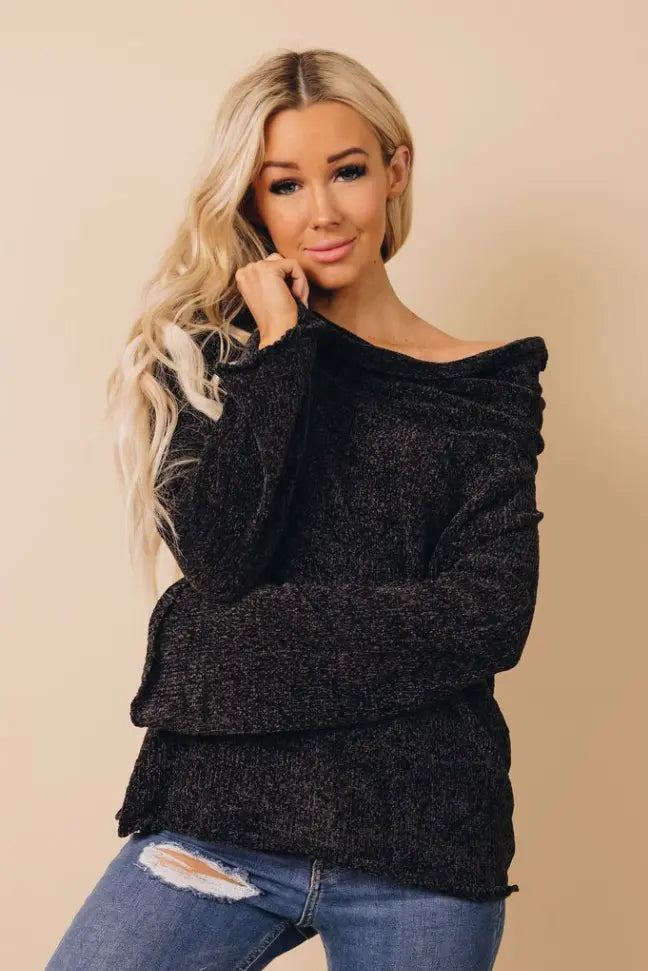 Carli Off-The-Shoulder Knit Sweater Stay Warm in Style