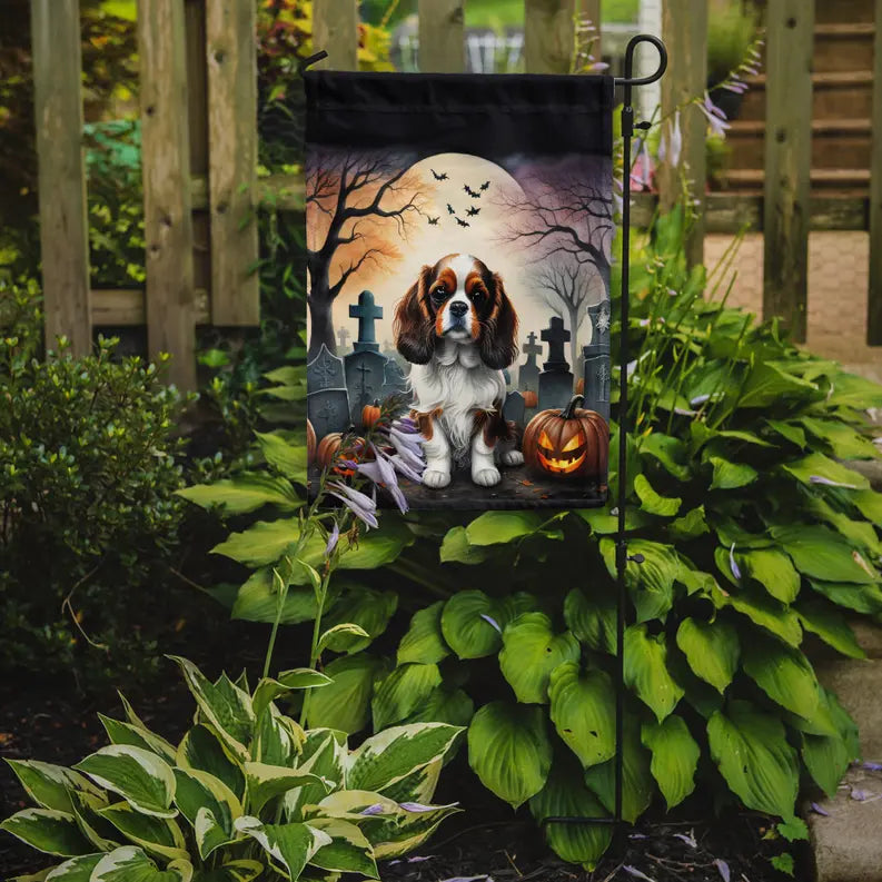Cavalier Spaniel Spooky Halloween Garden Flag Caroline's Treasures