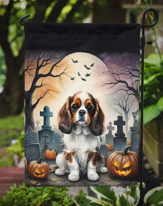 Cavalier Spaniel Spooky Halloween Garden Flag Caroline's Treasures