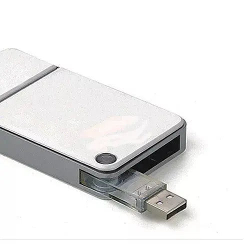 Chic Shaver - A Portable Travel USB Rechargeable Shaver Vista Shops