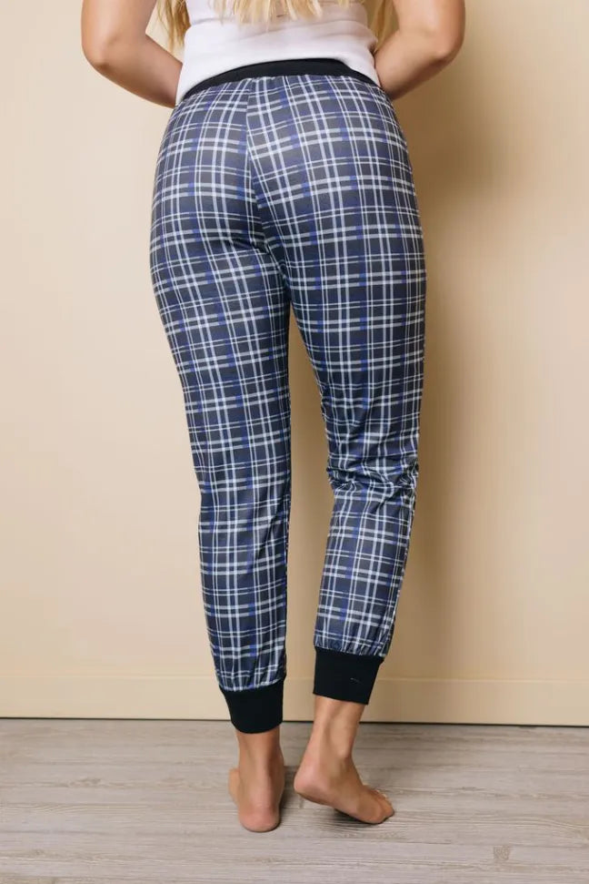 Clifford Plaid Joggers Stay Warm in Style