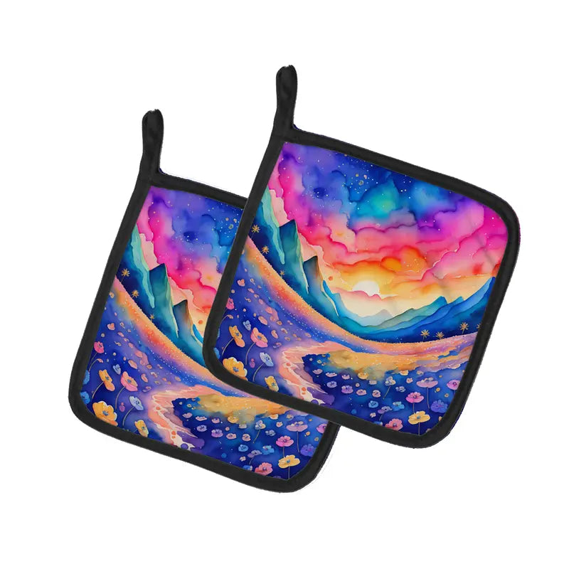 Colorful Periwinkles Pair of Pot Holders Caroline's Treasures