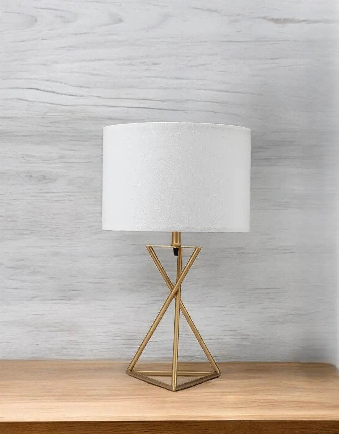 Contemporary Gold Geo Table Lamp with White Shade Homeroots Lighting