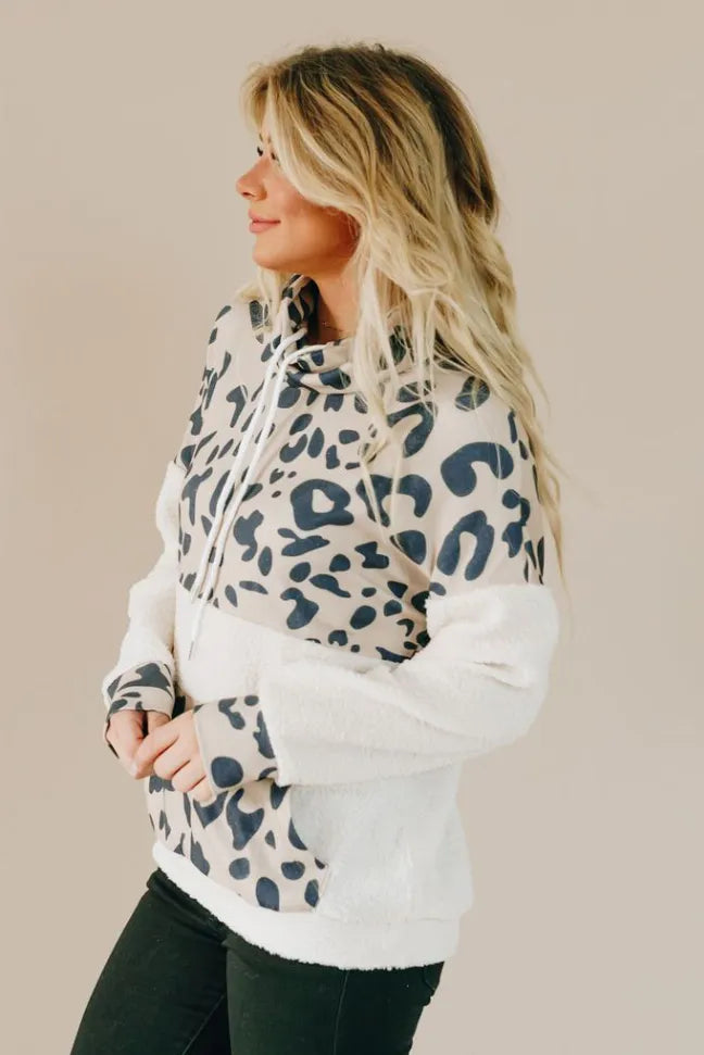 Cozy Spotted Leopard Pullover Stay Warm in Style