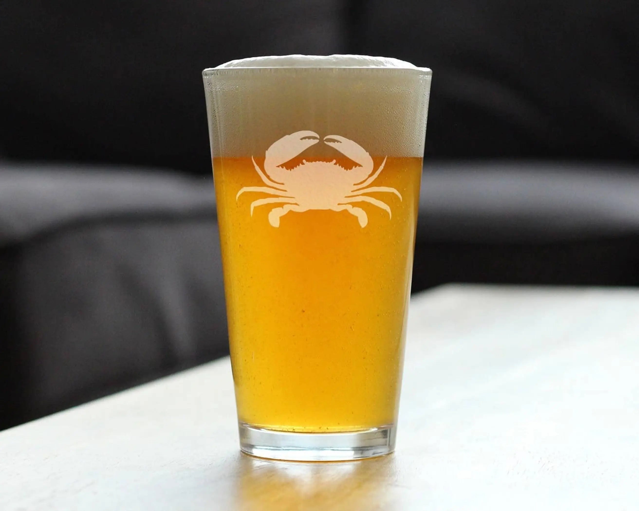 Crab Silhouette Pint Glass for Beer - Ocean Beach Gifts Bevvee