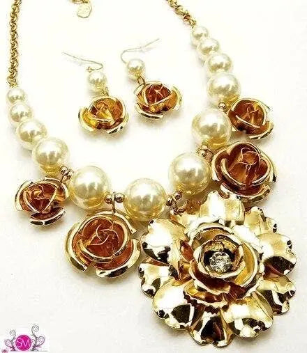 Crystal Pearl and Chunky Flowers Set SurelyMine
