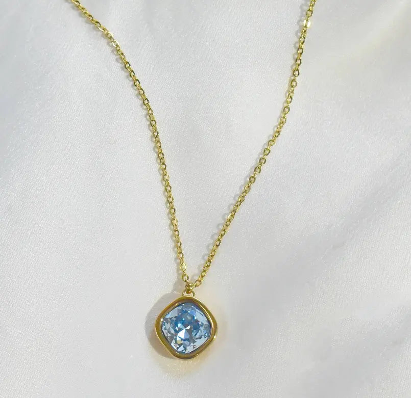 DESIREE AQUAMARINE BIRTHSTONE PENDANT NECKLACE - MARCH Mai Desiree