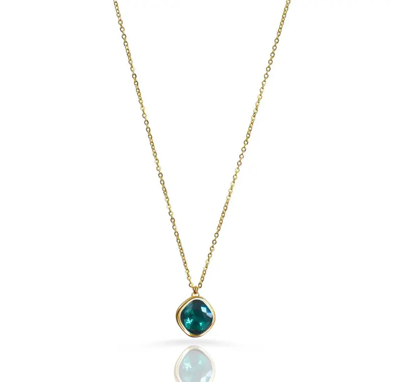 DESIREE EMERALD BIRTHSTONE PENDANT NECKLACE - MAY Mai Desiree
