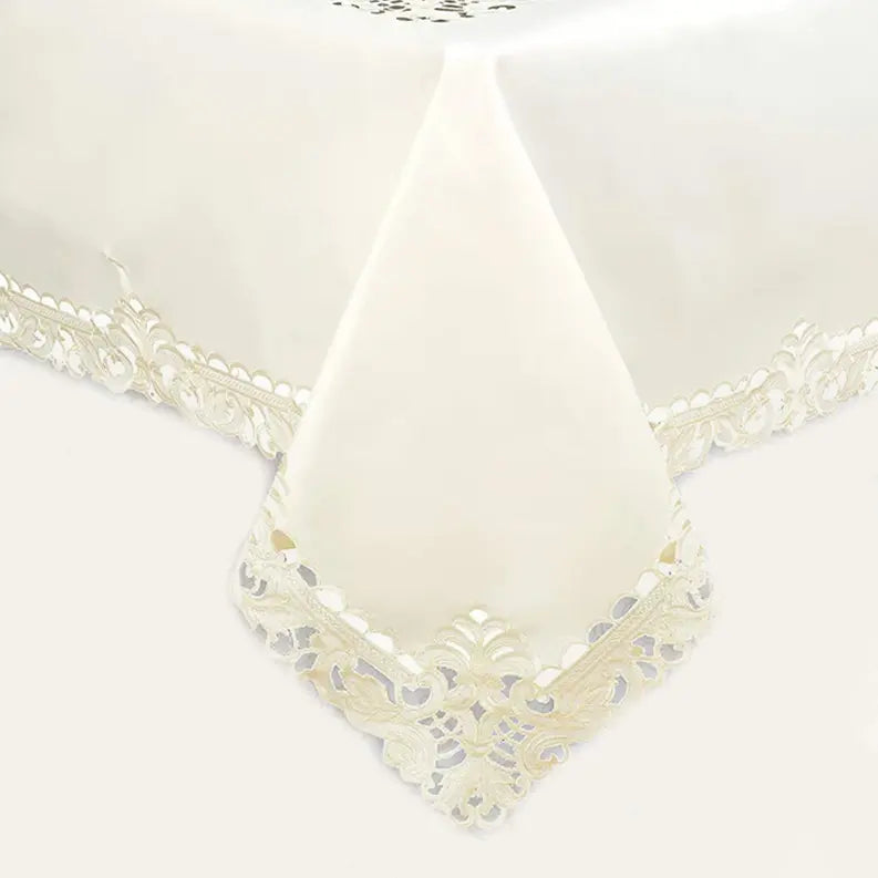 Damarcus Collection Decozen