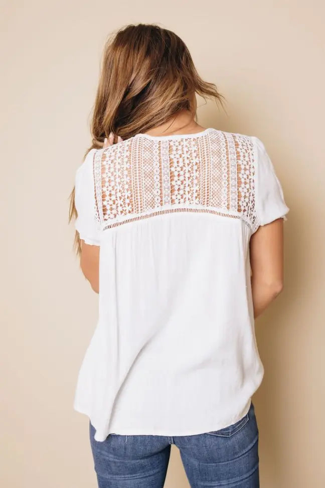 Darion Lace Crochet Shirt Stay Warm in Style