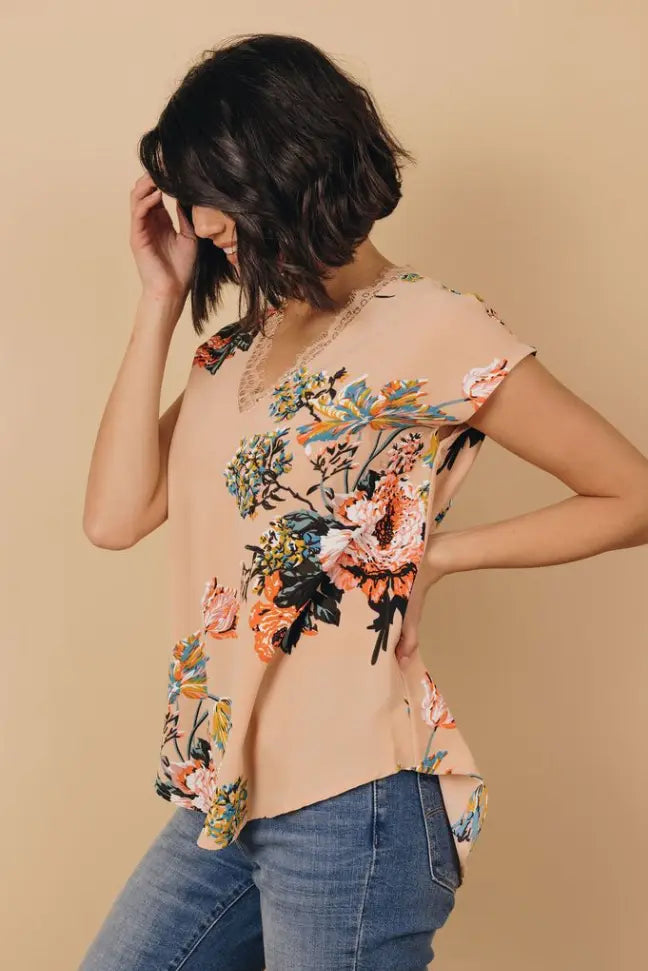 Different Outlook Printed Top Stay Warm in Style
