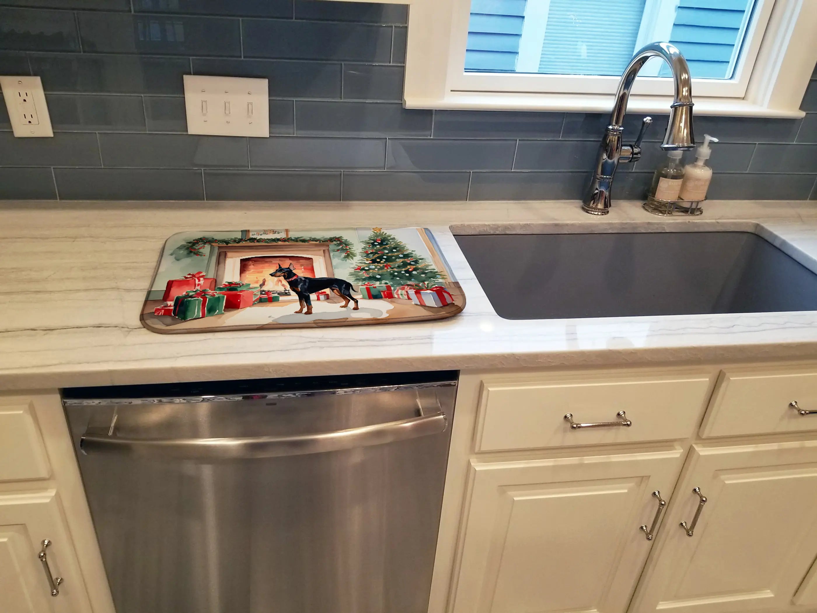 Doberman Pinscher Cozy Christmas Dish Drying Mat Caroline's Treasures