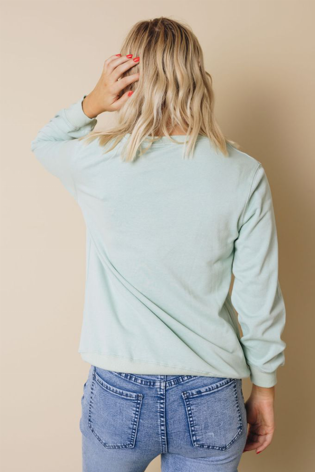 Dreamer Graphic Sweatshirt Stay Warm in Style