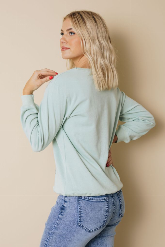 Dreamer Graphic Sweatshirt Stay Warm in Style