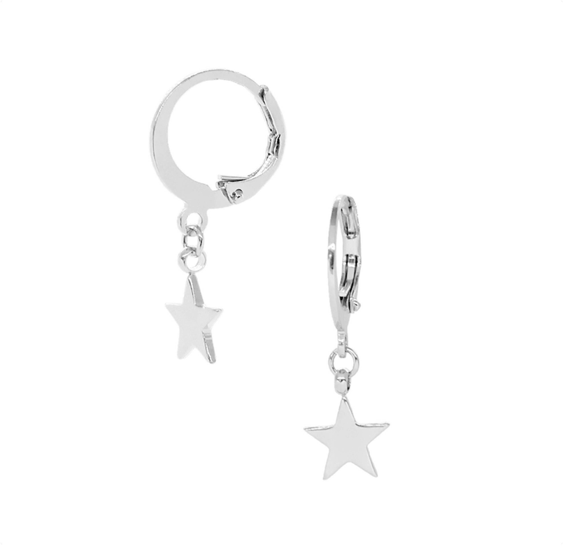 EMRY STAR HUGGIE EARRINGS -SILVER Mai Desiree