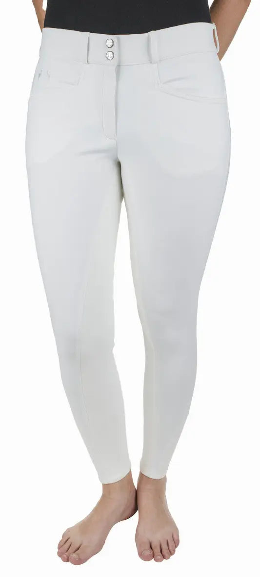 White high-waisted stretchy jeans with two front pockets and a slim fit, perfect for casual or semi-formal wear.