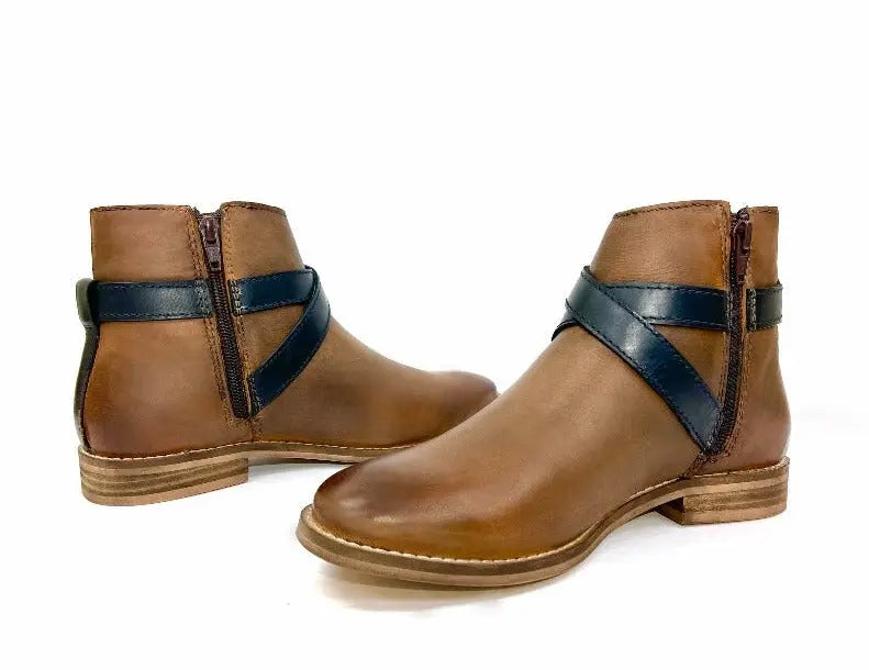 Elena Flat Ankle Boot Oobash