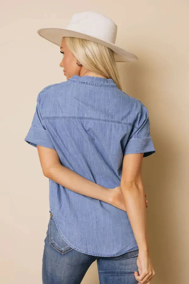 Ella Denim Shirt Stay Warm in Style