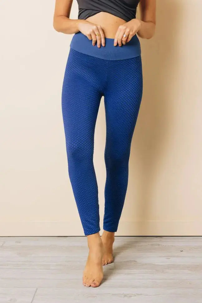 Ellie Butt Lifting Yoga Gym Leggings Stay Warm in Style