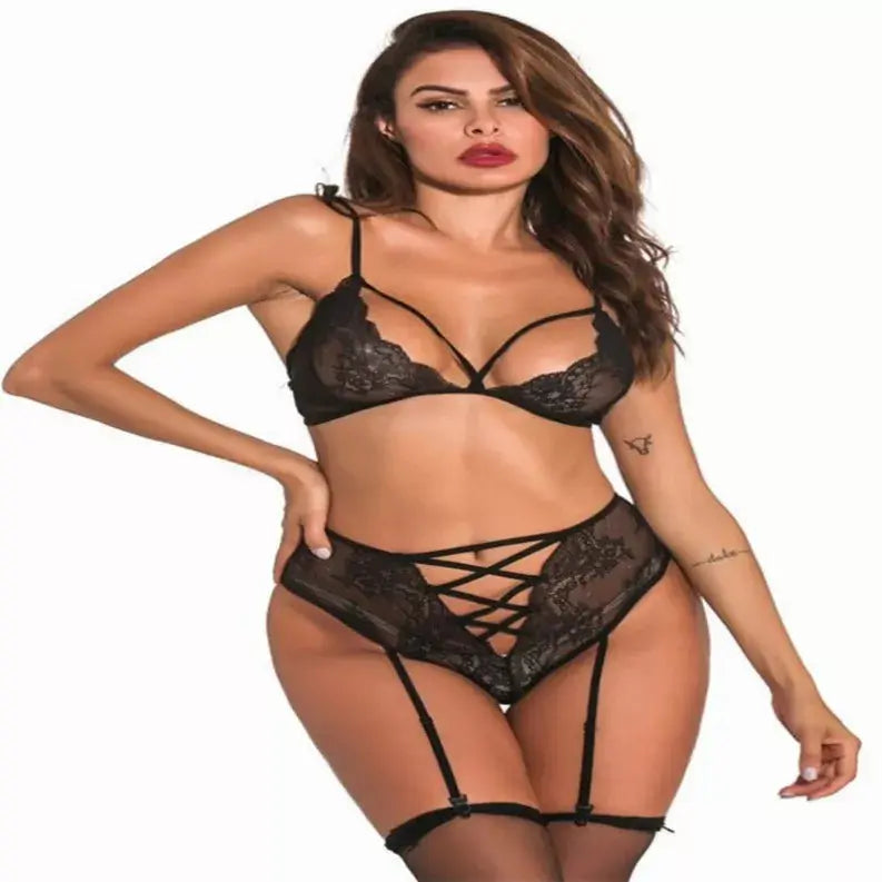 Embroidery High waist Lingerie (2 piece set) La Belle Fantastique