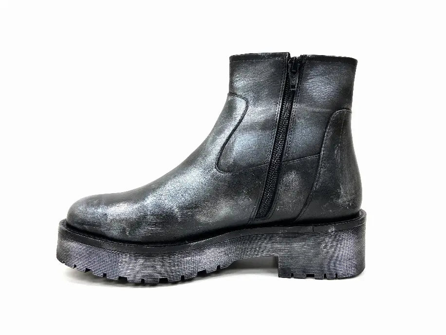 Emilia Ankle Bootie Oobash