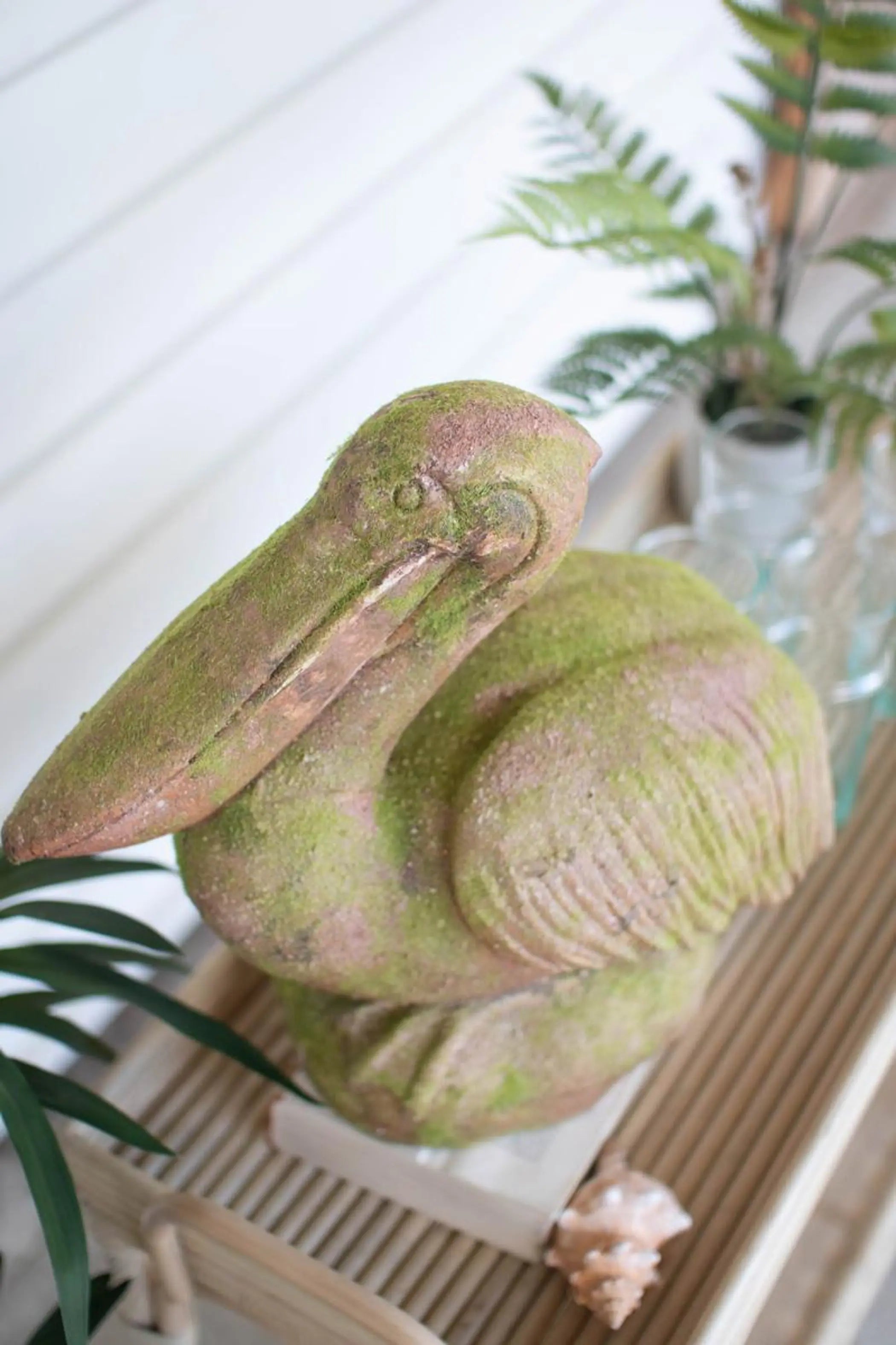 FAUX CONCRETE PELICAN Kalalou