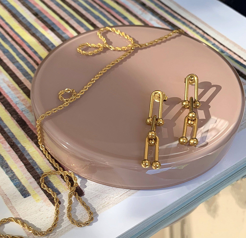 FLORENCE GOLD HARDWARE CHAIN EARRINGS Mai Desiree