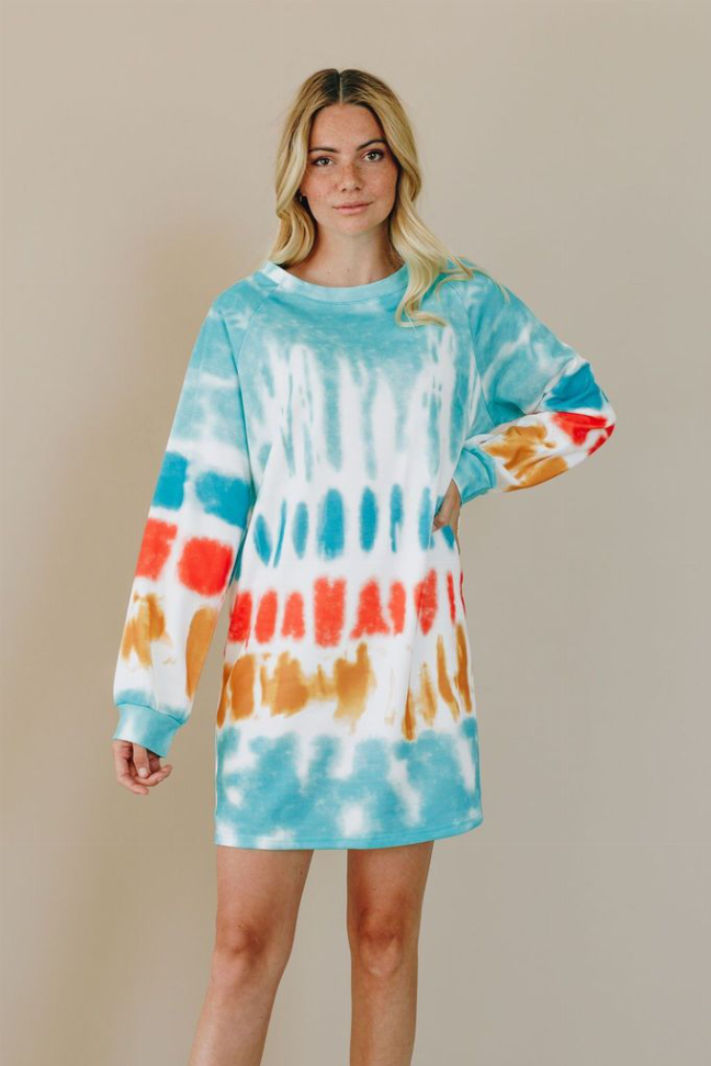 Fit To Be Tie-Dyed Oversized Sweatshirt Stay Warm in Style