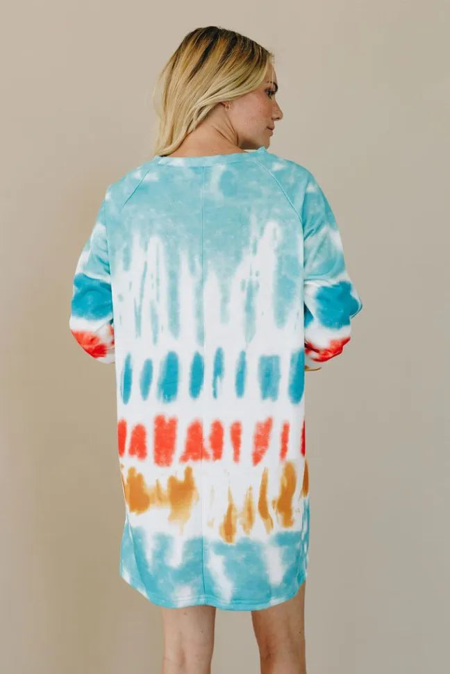 Fit To Be Tie-Dyed Oversized Sweatshirt Stay Warm in Style