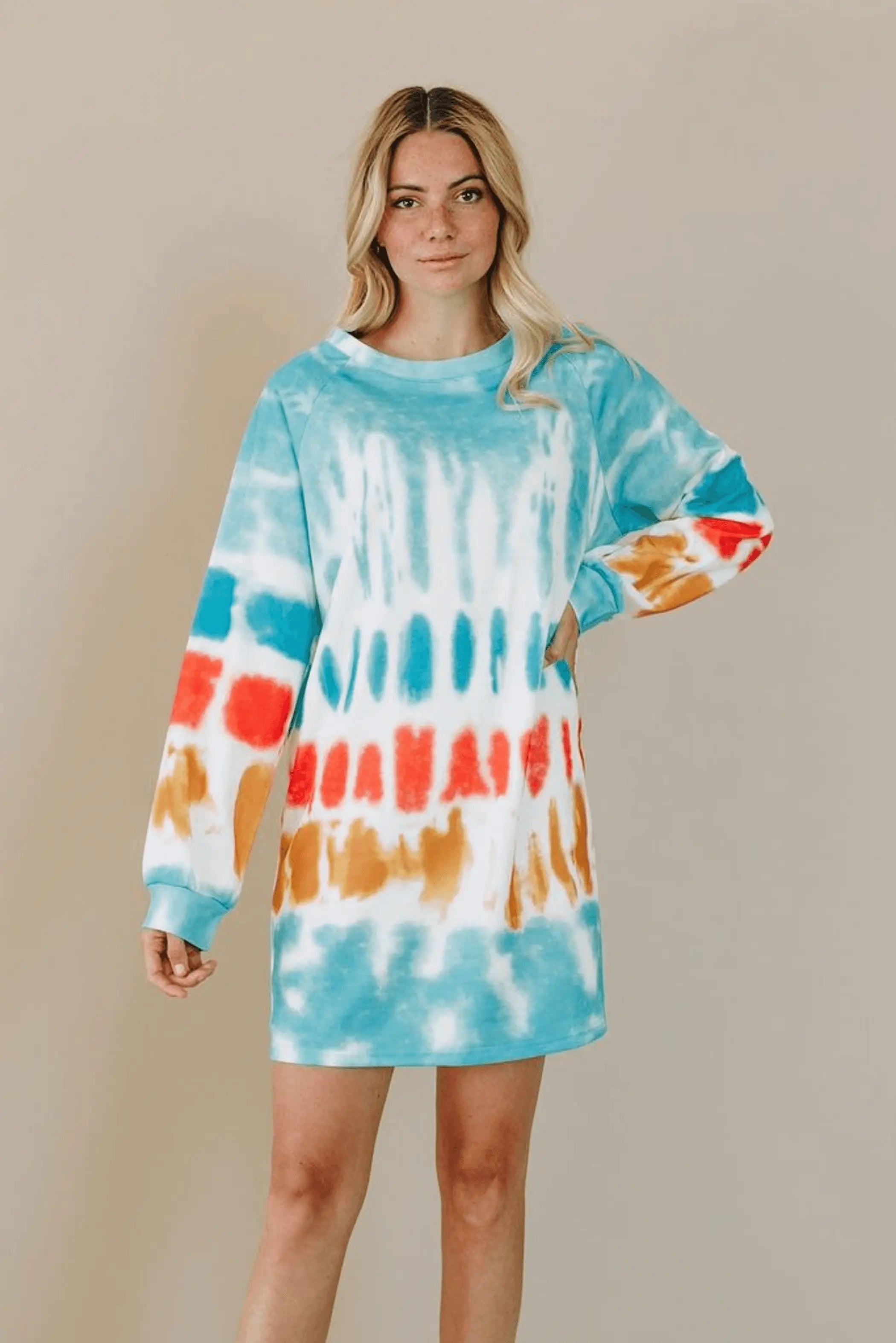 Fit To Be Tie-Dyed Oversized Sweatshirt Stay Warm in Style