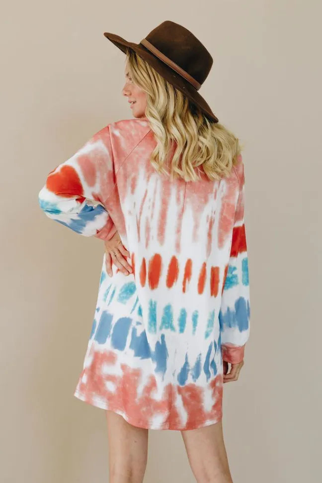 Fit To Be Tie-Dyed Oversized Sweatshirt Stay Warm in Style