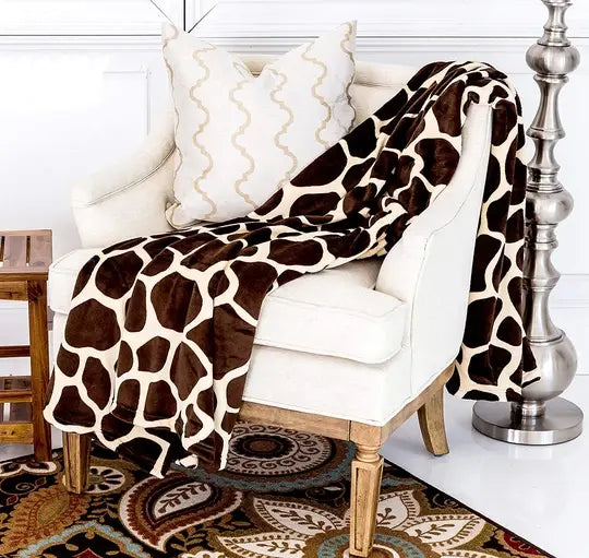 Giraffe Super Soft Plush Warm Cozy Bed Throw Flannel Blanket Home Mart Goods