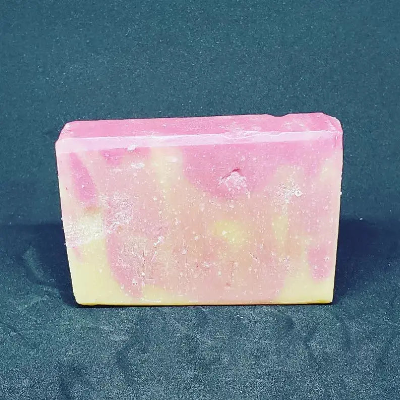Glowing Grapefruit soap for acne prone skin La Belle Fantastique