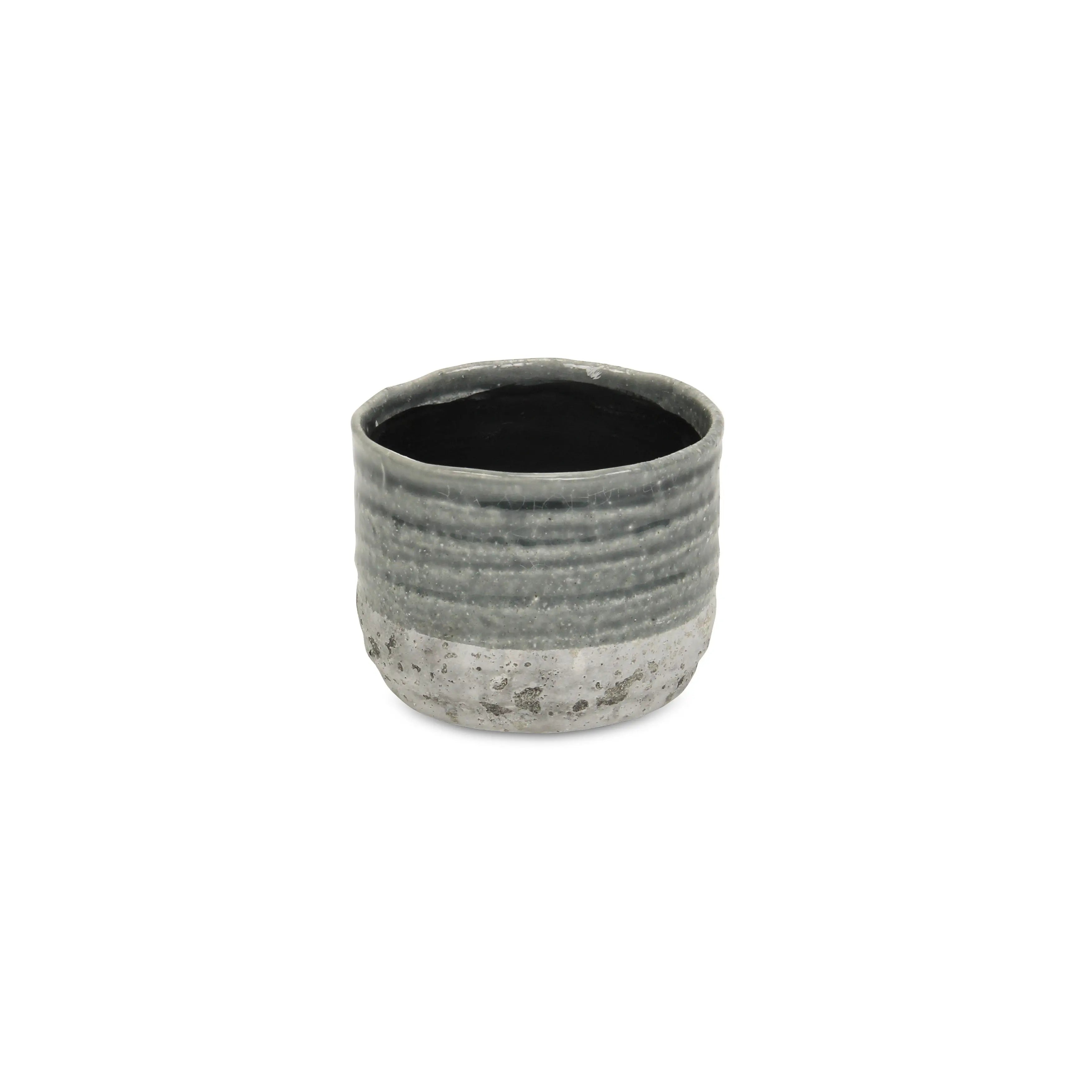 Gray Ceramic 36 Ounce Two Toned Round Distressed Pot Planter GreatEagleInc