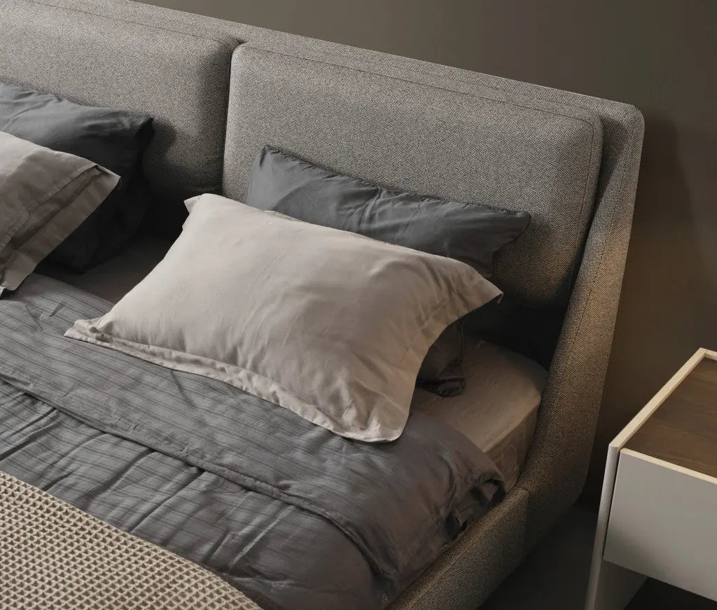 Gray Linen Upholstered Upholstered Queen Bed Frame Homeroots Bed & Bath
