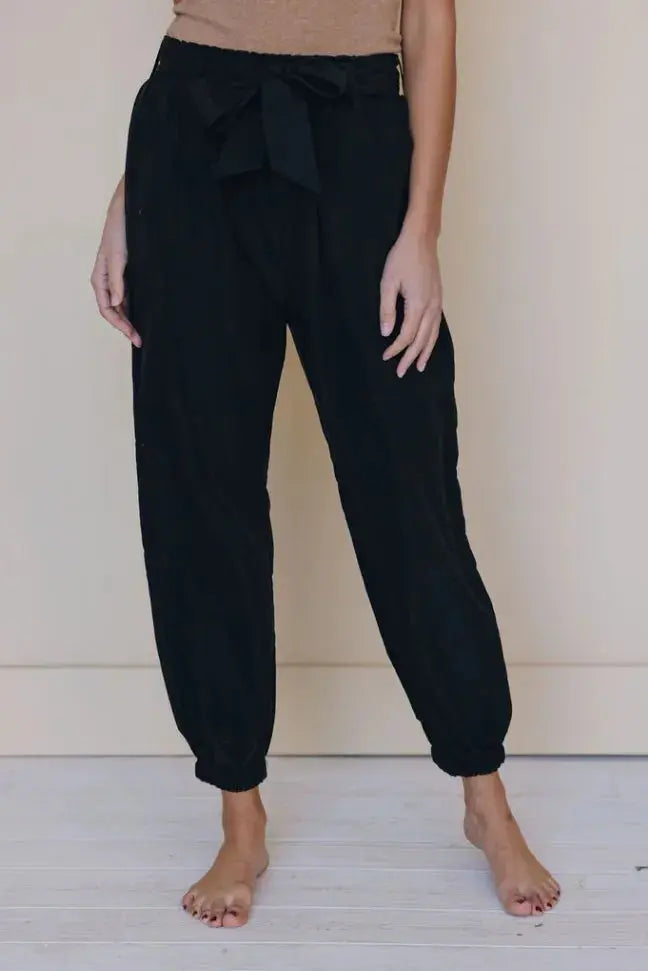 Ground Up Paperbag Pants Stay Warm in Style
