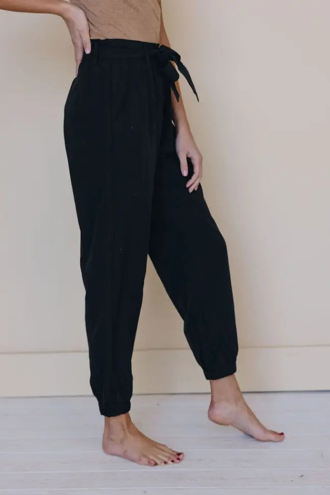 Ground Up Paperbag Pants Stay Warm in Style