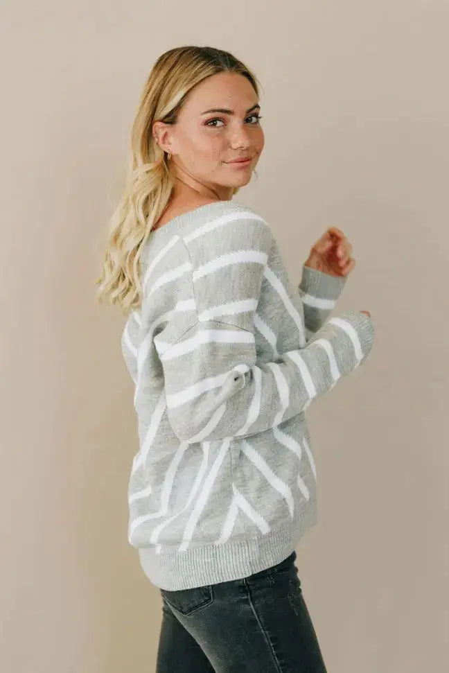 Hannah Button Up Cardi Sweater Stay Warm in Style