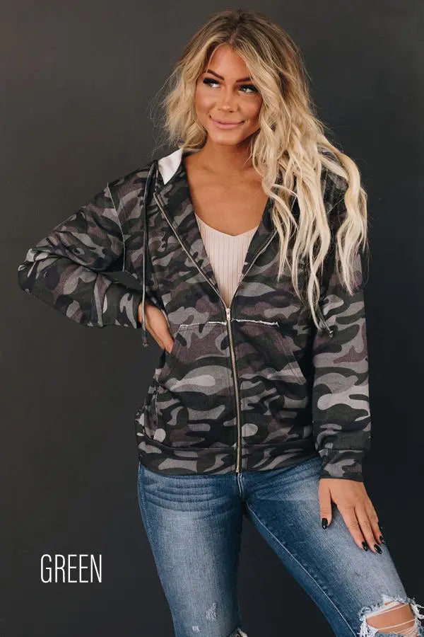 Hansen Camo Zip Up Jacket Stay Warm in Style