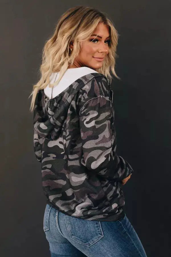 Hansen Camo Zip Up Jacket Stay Warm in Style