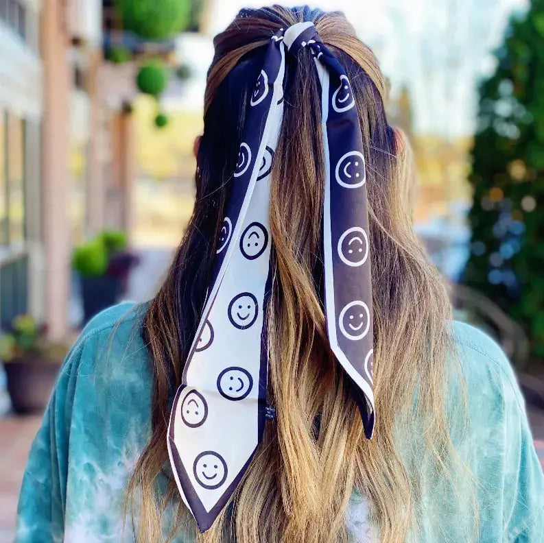 Happy All Around Sleek Scarf Ellison+Young
