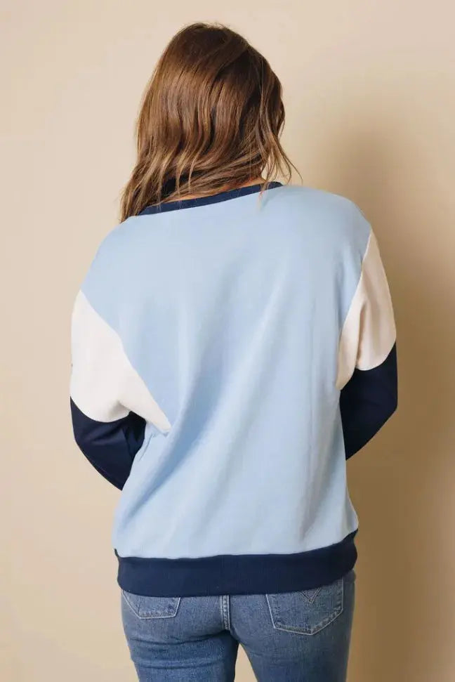 Hilly Colorblock Pullover Sweatshirt Stay Warm in Style