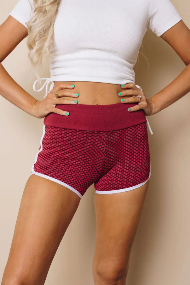 Honeycomb Yoga Shorts Stay Warm in Style