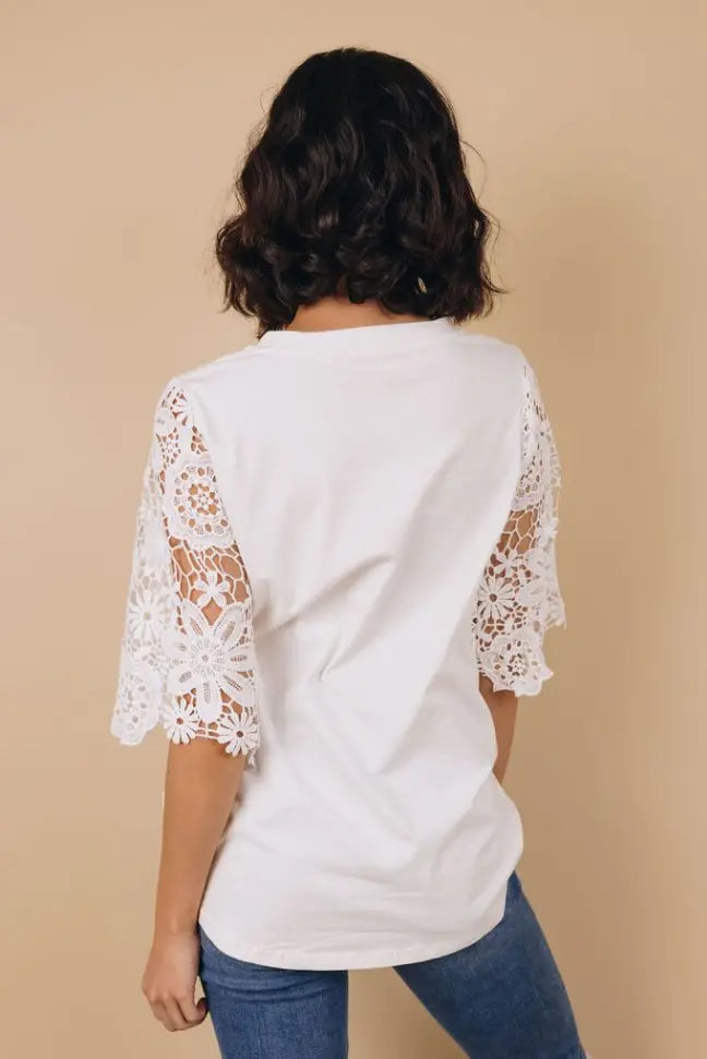 How I Go Lace Sleeve Tunic Stay Warm in Style