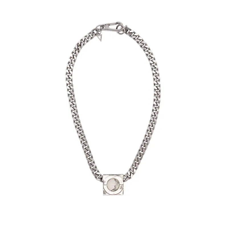 Iconic Moon Necklace DIPHDA