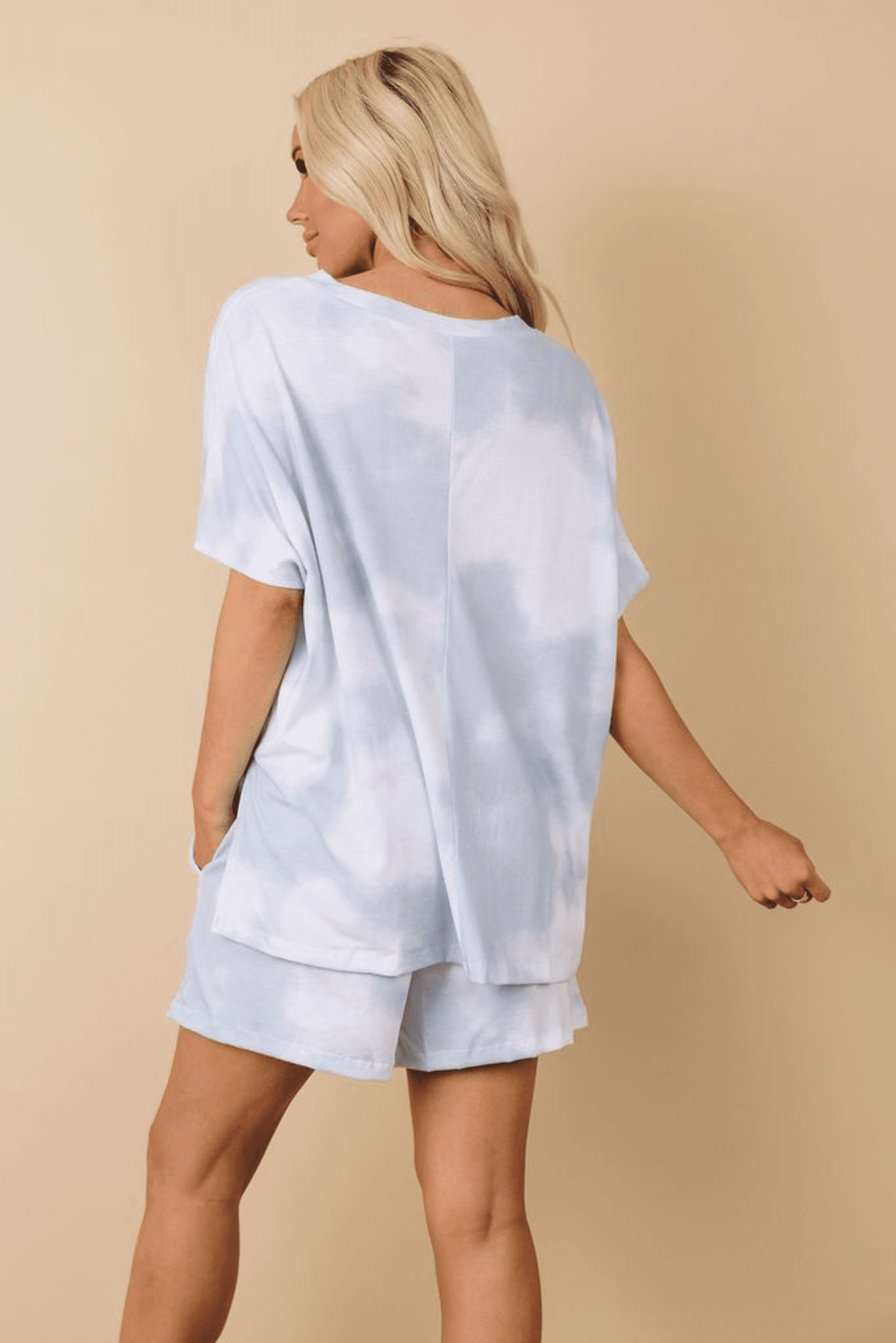 It's A 10 Printed Loungewear Set Stay Warm in Style