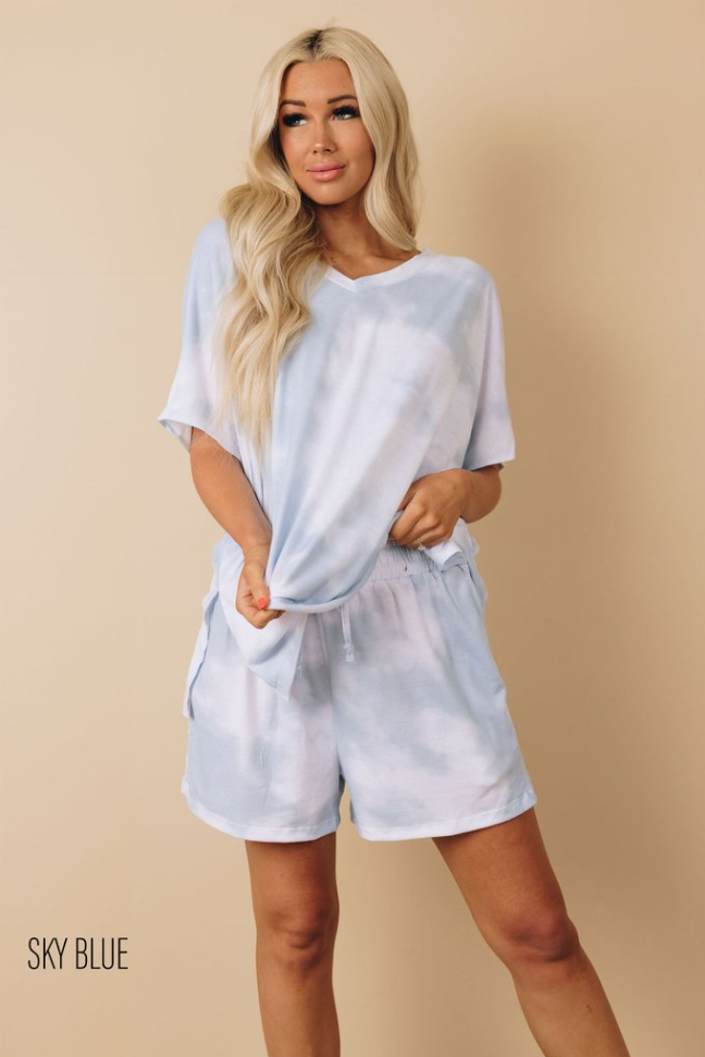 It's A 10 Printed Loungewear Set Stay Warm in Style