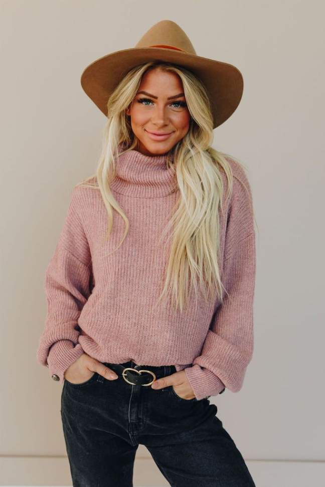 It's the Climb Button Sweater Stay Warm in Style